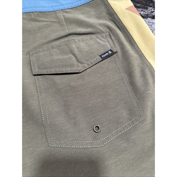 Roark Passage 16” Side Panel Boardshorts Military Green Mens Size 28 NWT RB471 - Picture 9 of 11